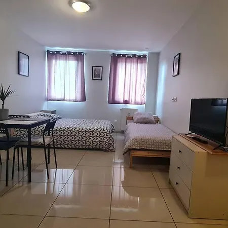 Le Temps Suspendu Apartment Montfermeil
