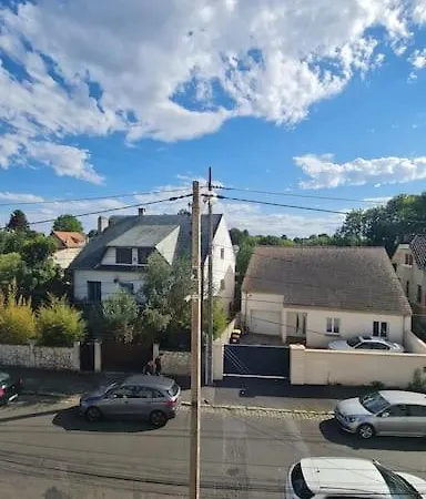 Le Temps Suspendu Apartment