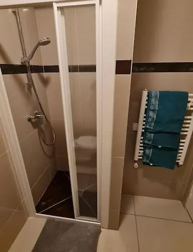 Le Temps Suspendu Apartman *